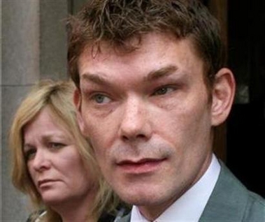 史上最牛军方网络黑客就引渡至美国上诉(图)