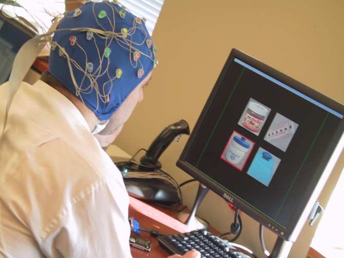 美刊称人脑可能成为未来黑客攻击对象