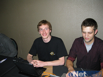 IE8再被攻破 微软12个小时作出回应 IE8再被攻破
微软12个小时作出回应