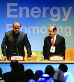 12��5�գ�����ʯ�Ͳ������󣩳�ϯ��20������ʯ�ʹ�ᡣ ICͼƬ